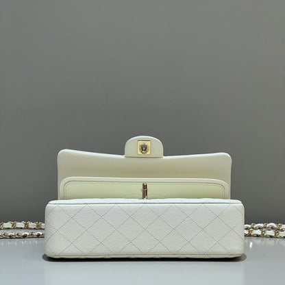 CH CLASSIC 11.12 HANDBAG 25.5 Small Grained Calfskin Milkshake White