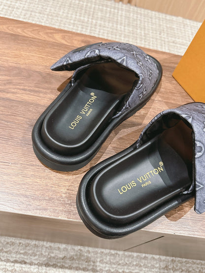 Couple's Bread Slippers