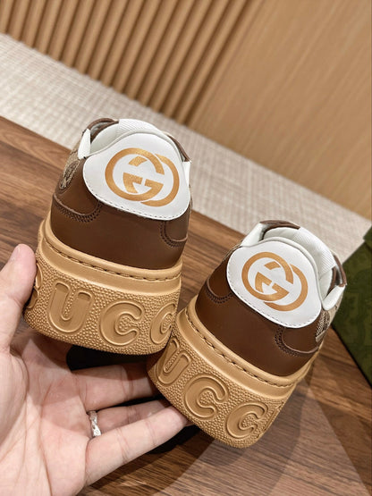 Couple's 𝐂𝐡𝐮𝐧𝐤𝐲 Gucc latest biscuit shoes