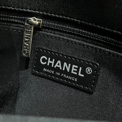 CH LARGE BOY HANDBAG 28  Lambskin Black