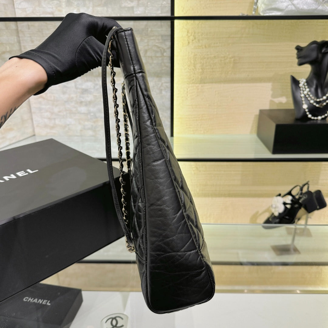 CH 31 Shopping Bag Calfskin with Gold Hardware Black
