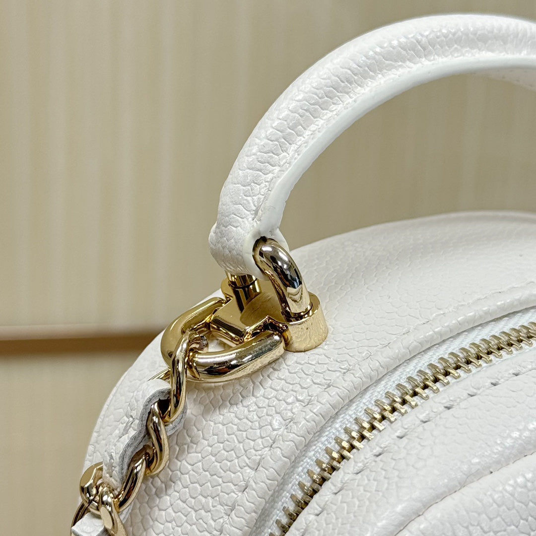 CH 24C Backpacks Mini Grained Calfskin White