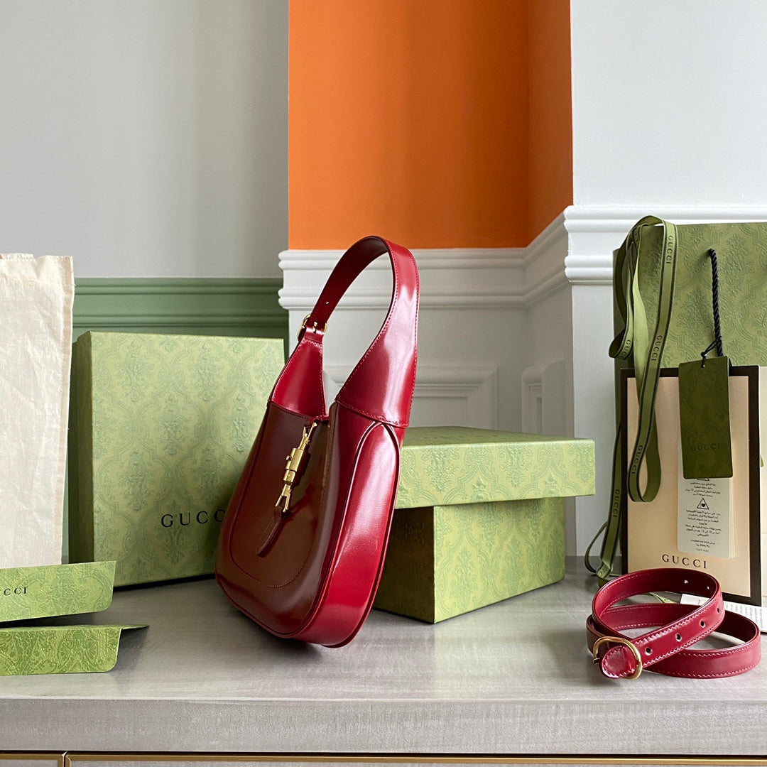 GC Jackie1961 Red