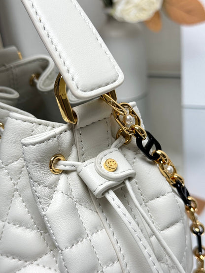 DO Small Jolie Bucket Bag Black Macrocannage Lambskin and Calfskin