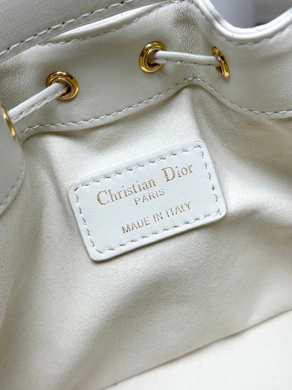 DO Small Jolie Bucket Bag Black Macrocannage Lambskin and Calfskin