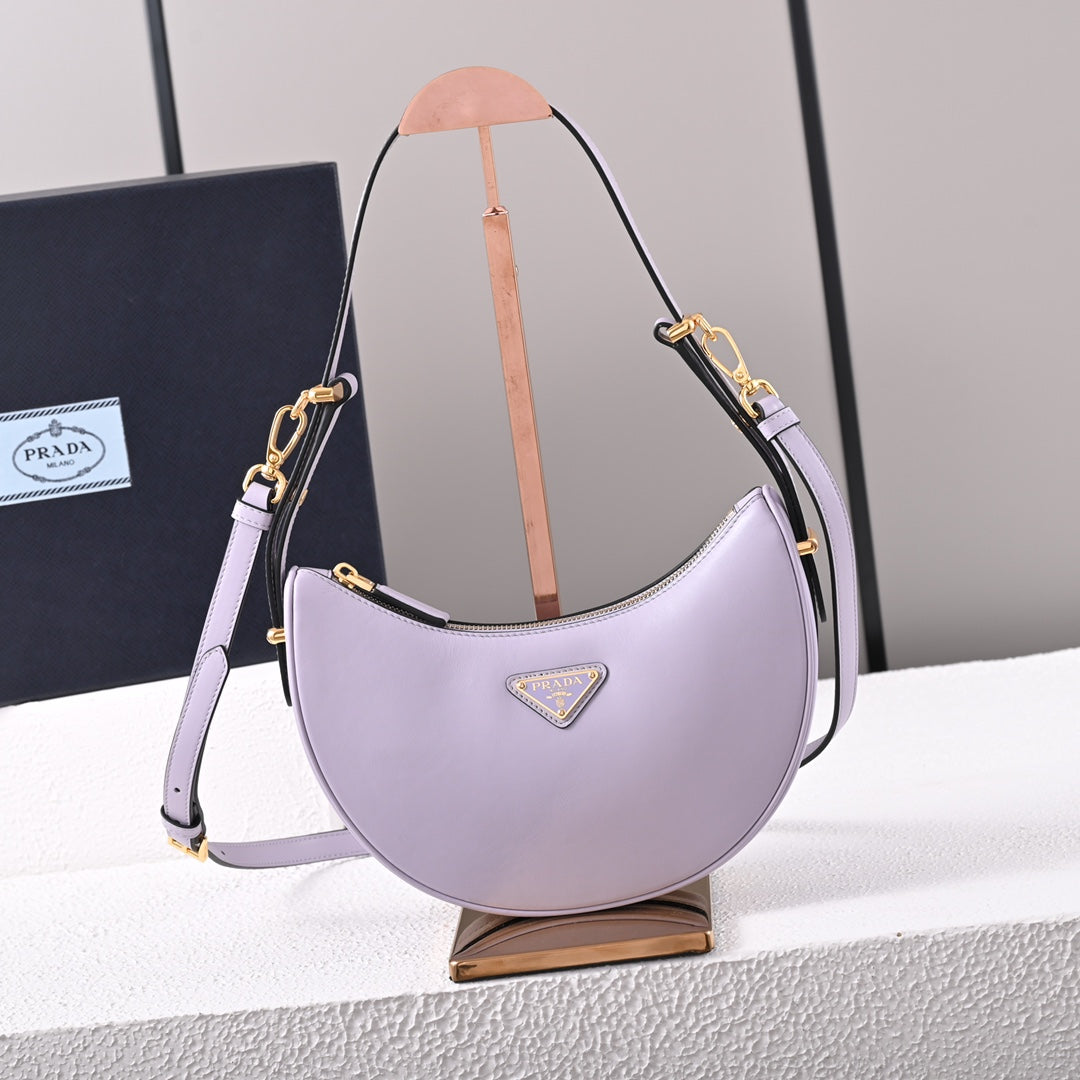PD  Arqué small leather shoulder bag