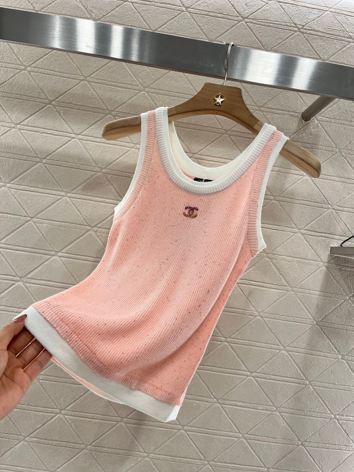 C*♥2025 new products Fake two-piece knitted vest