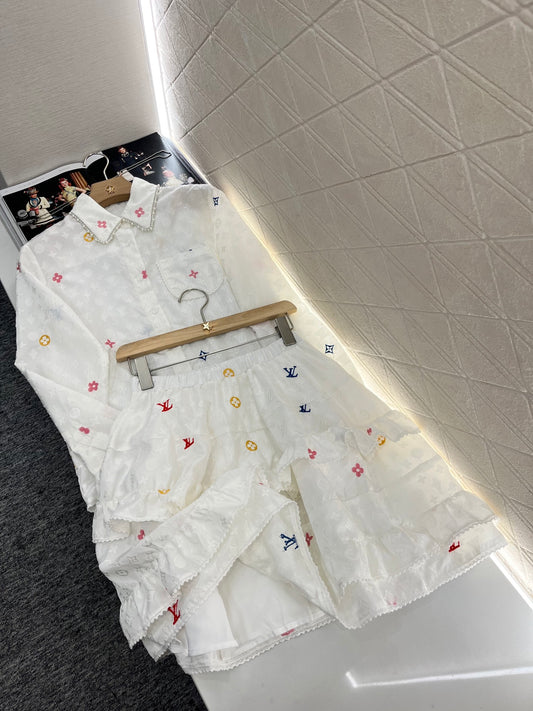 L*♥2025 new products are on sale Jacquard embroidered shirt and puffy skirt suit