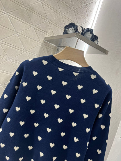 V*♥2025 new products are on sale Heart-shaped knitted cardigan