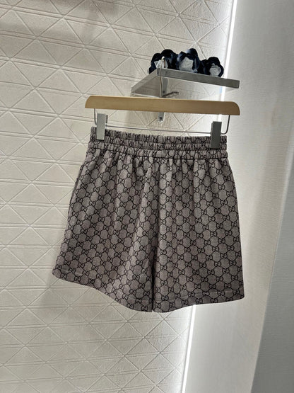 G*♥2025 new products are on sale Hooded printed jacket and shorts set