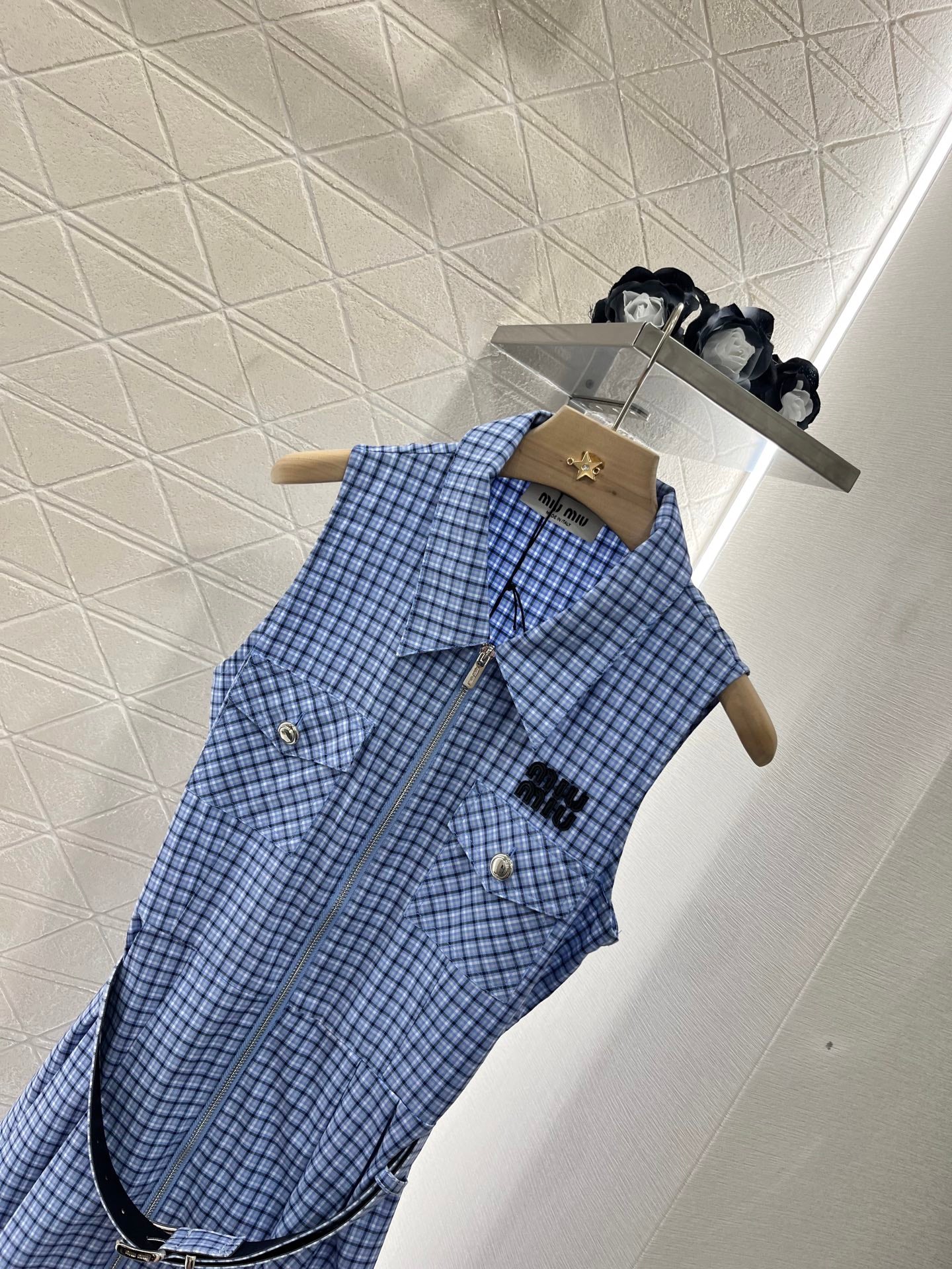 Mi*mi*♥2025 new products are on sale Sleeveless plaid belt dress