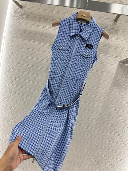 Mi*mi*♥2025 new products are on sale Sleeveless plaid belt dress
