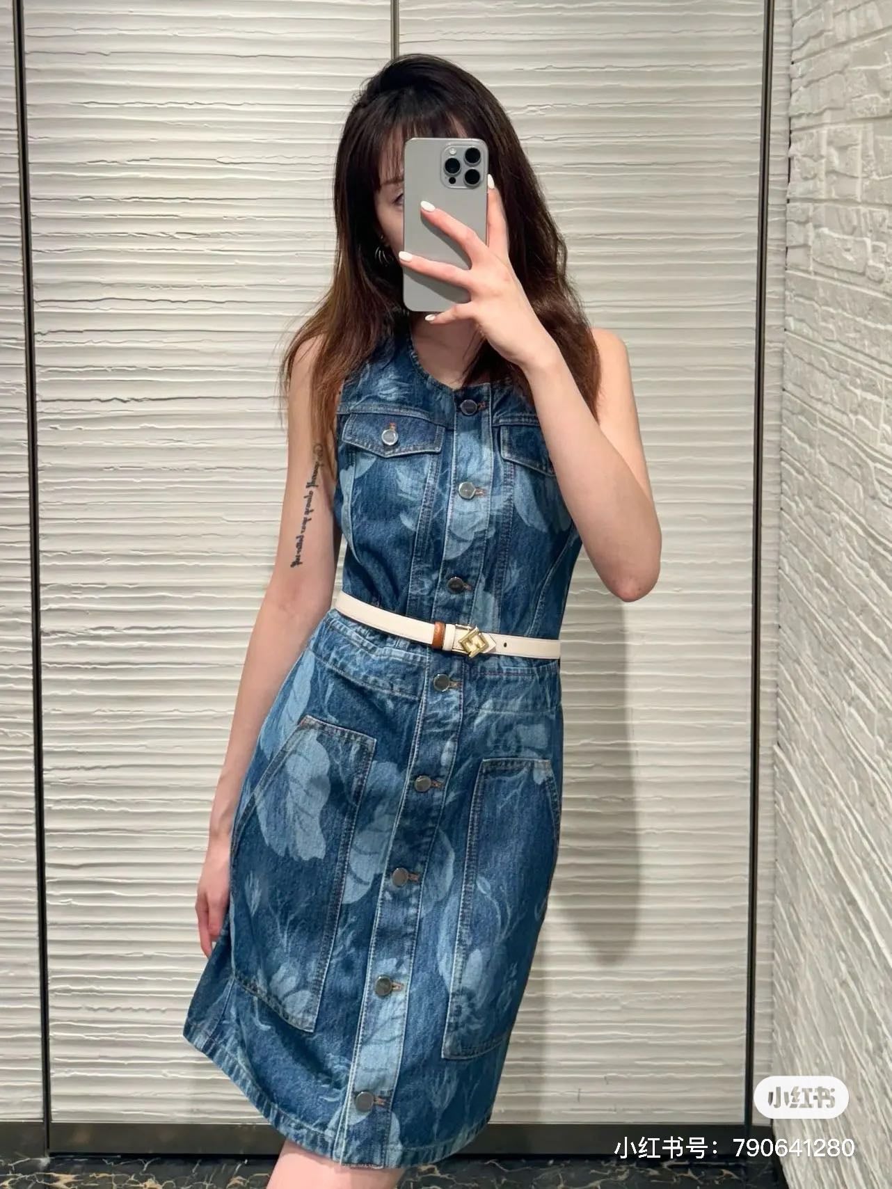 F*♥2025 new products are on sale Waist-hugging laser denim vest skirt