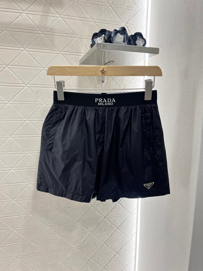 P*♥ 2025 new products Hidden hood jacket and shorts set