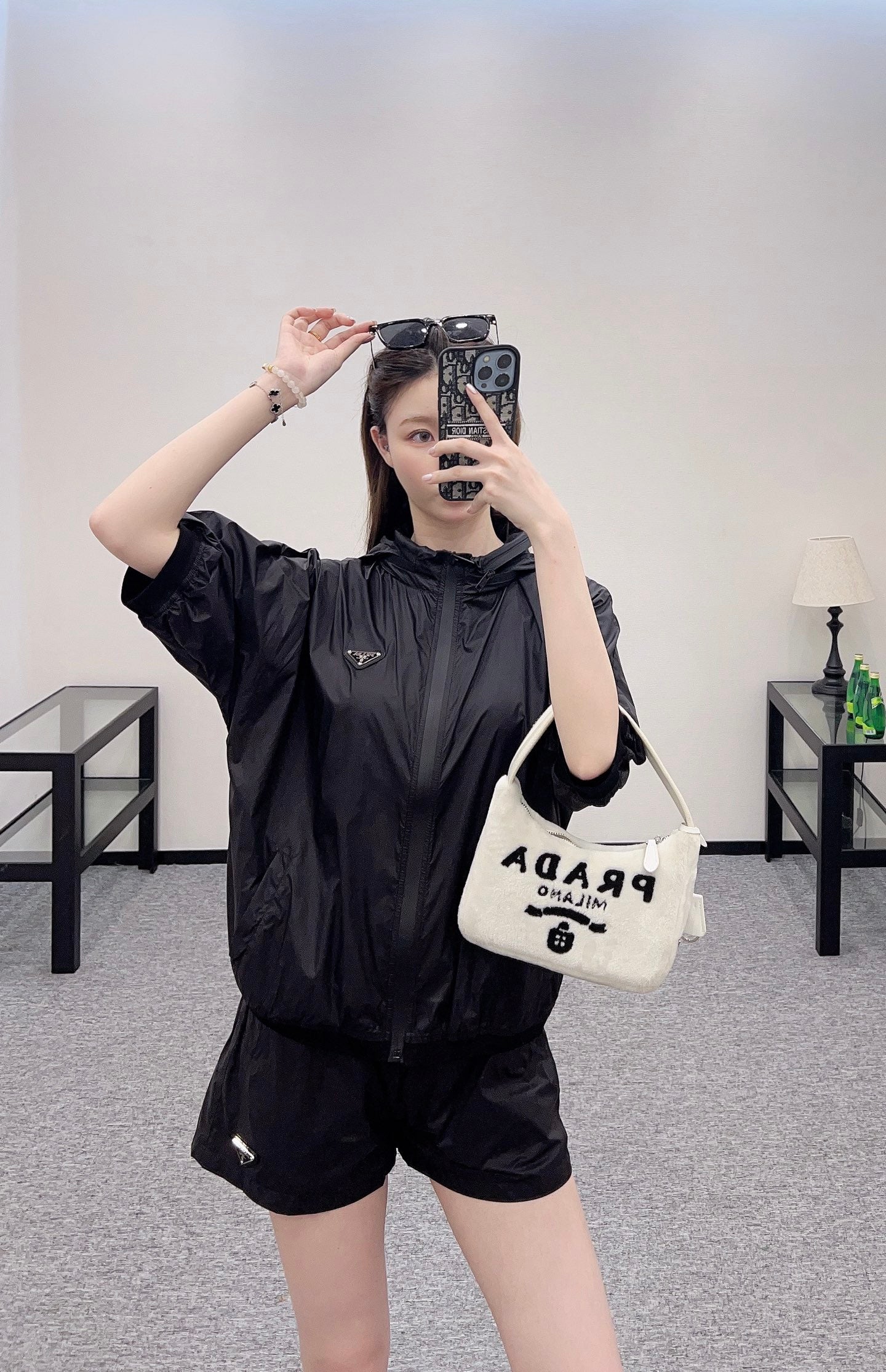 P*♥ 2025 new products Hidden hood jacket and shorts set