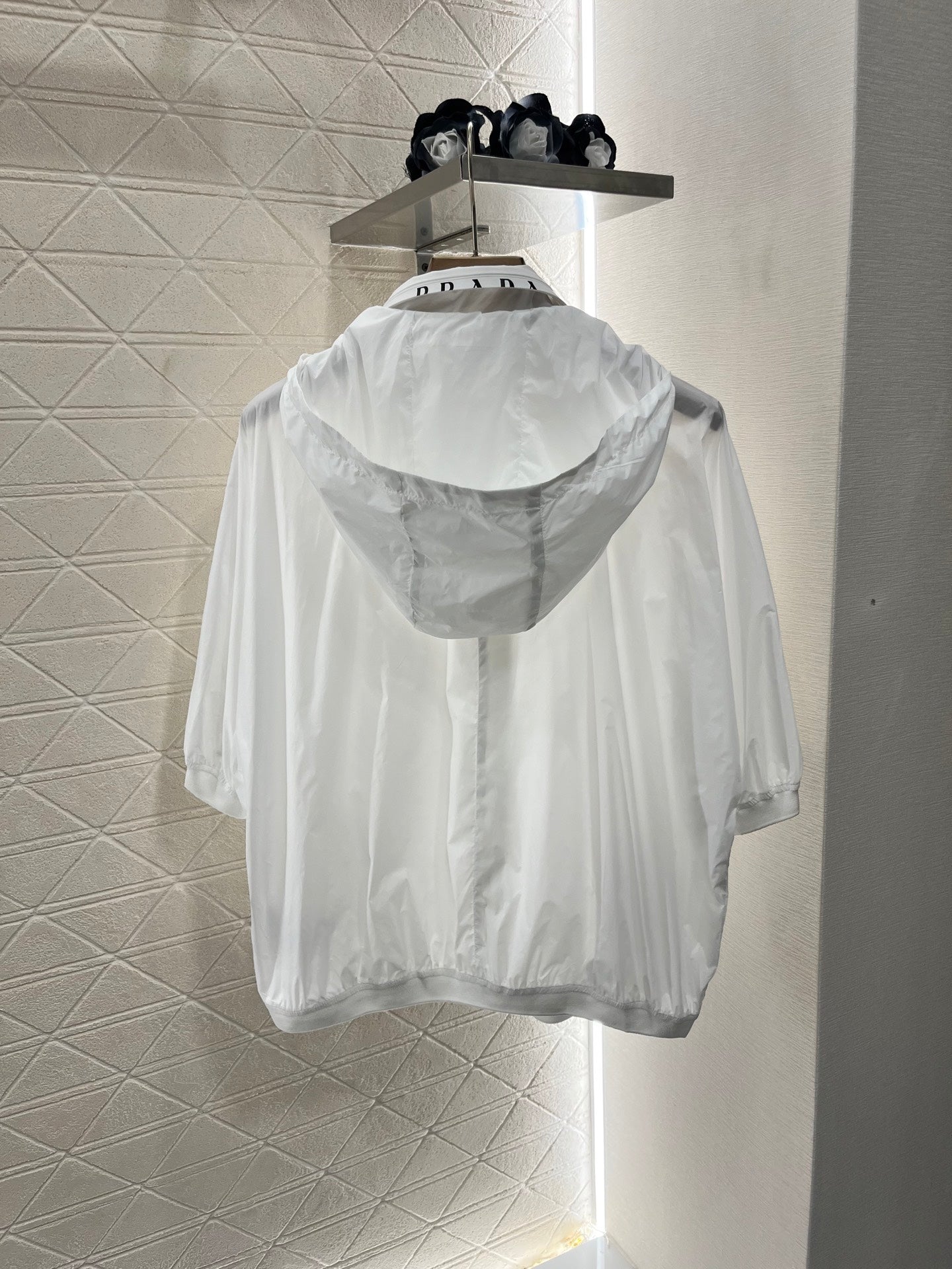 P*♥ 2025 new products Hidden hood jacket and shorts set