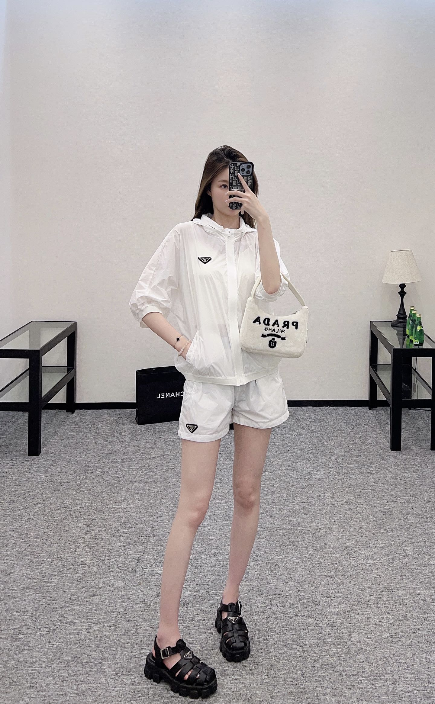 P*♥ 2025 new products Hidden hood jacket and shorts set