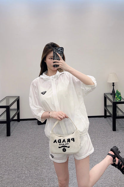 P*♥ 2025 new products Hidden hood jacket and shorts set