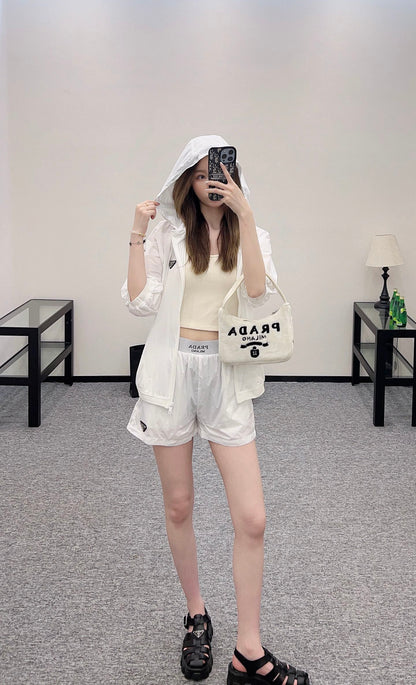 P*♥ 2025 new products Hidden hood jacket and shorts set