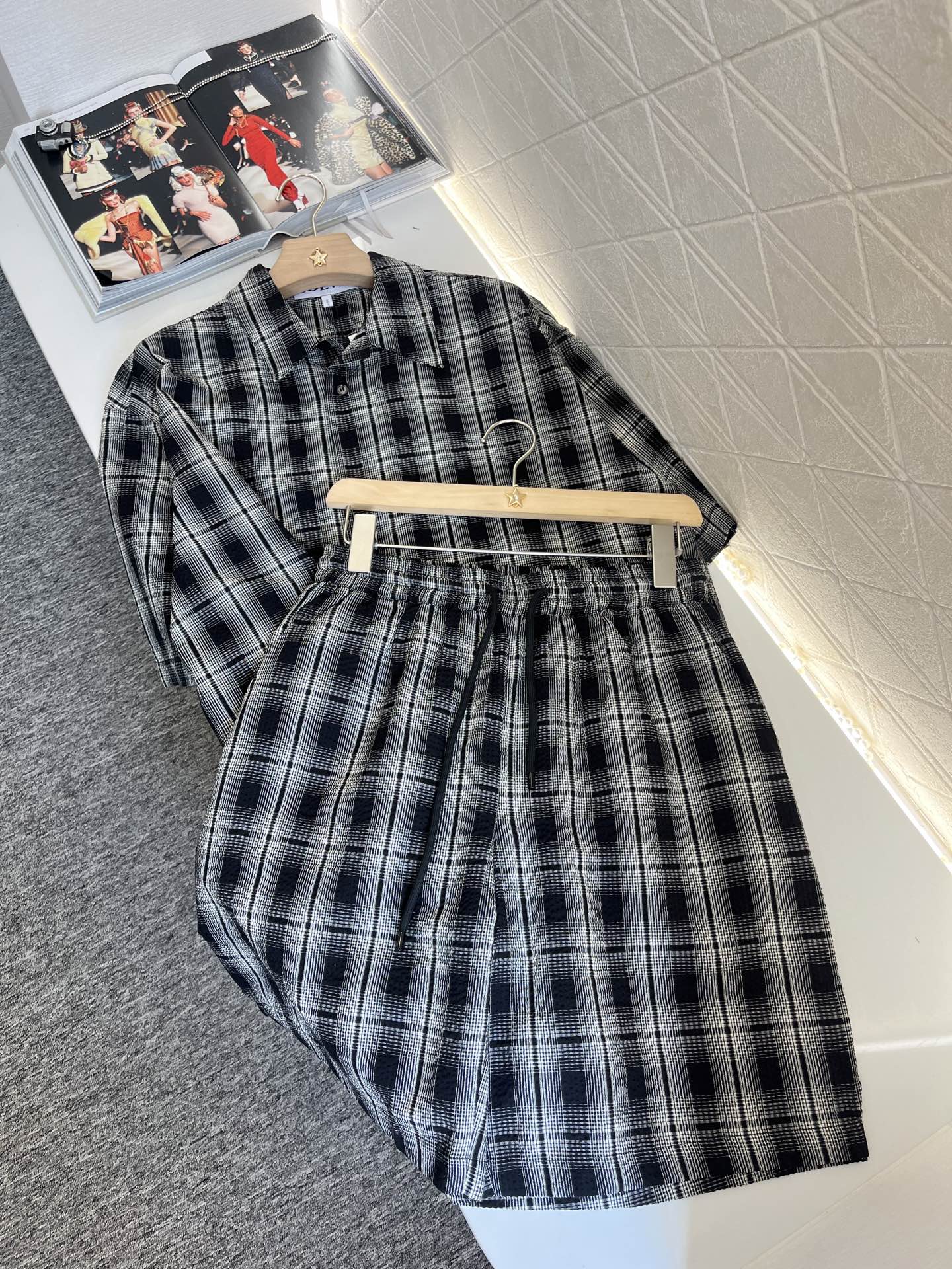 L*♥2025 new products on sale Plaid short-sleeved shirt and shorts set