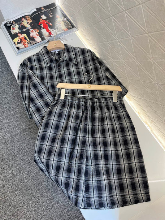 L*♥2025 new products on sale Plaid short-sleeved shirt and shorts set