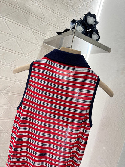 Mi*mi*♥2025 new products are on sale Lapel striped knitted vest