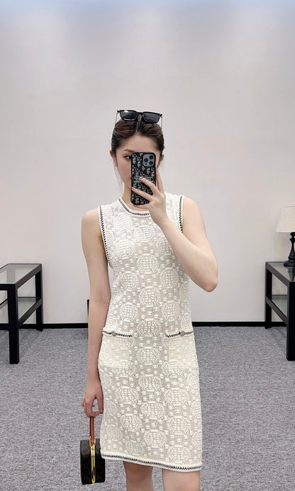 T*♥2025 new products are on sale Crochet texture knitted vest skirt