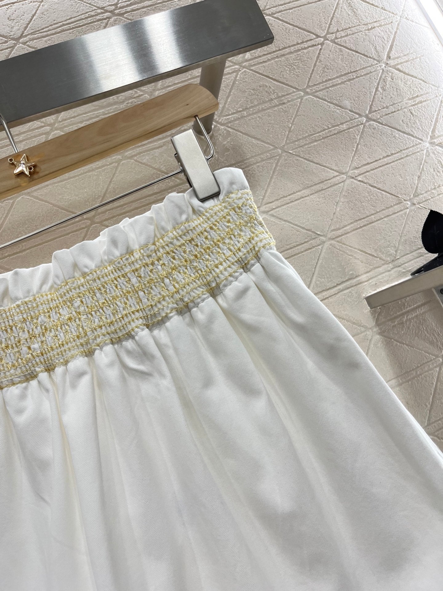 H*♥2025 new products are on sale Pleated skirt
