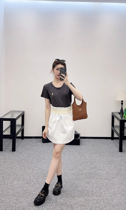 H*♥2025 new products are on sale Pleated skirt