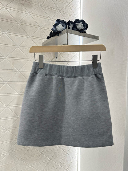 G*♥2025 new products are on sale Hooded drawstring sweatshirt and short skirt set