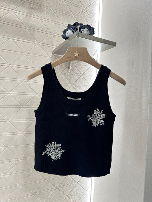 Mi*mi*♥2025 new product Beaded rhinestone knitted vest