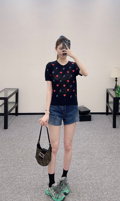 F*♥2025 new product Heart-shaped hollow knitted short sleeves
