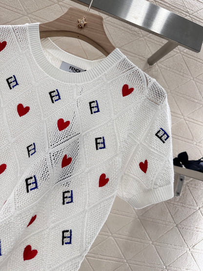 F*♥2025 new product Heart-shaped hollow knitted short sleeves