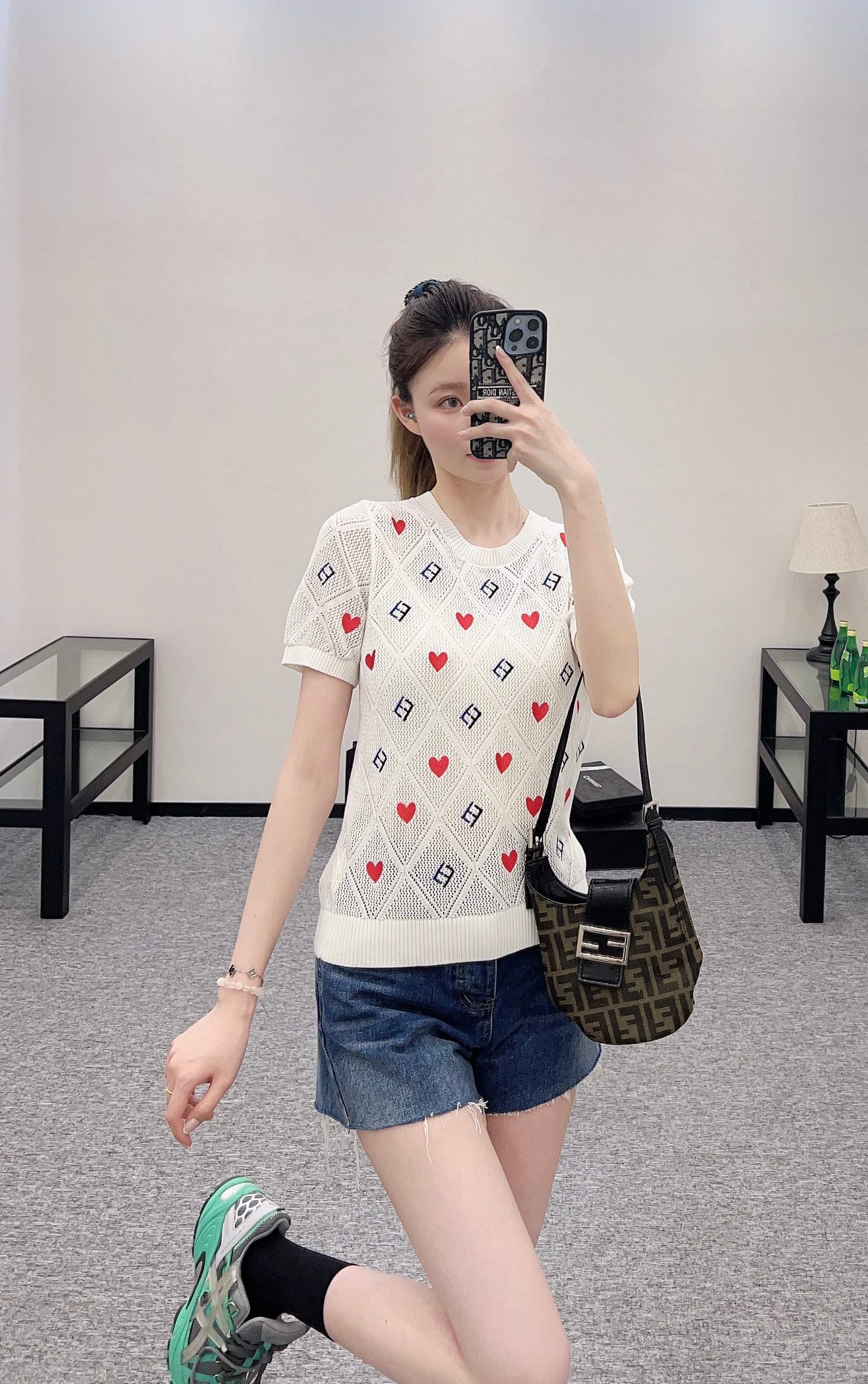 F*♥2025 new product Heart-shaped hollow knitted short sleeves