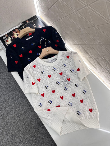 F*♥2025 new product Heart-shaped hollow knitted short sleeves