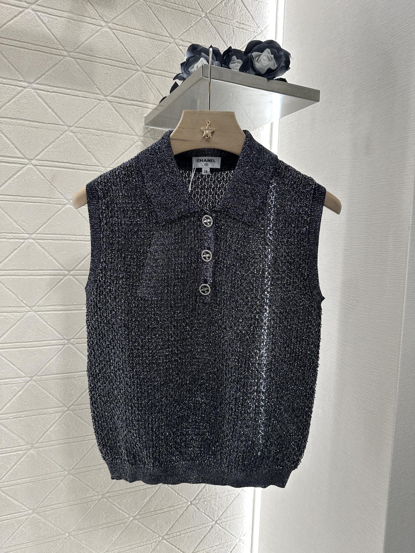 C*♥2025 new product Heavy sequin silver thread knitted vest