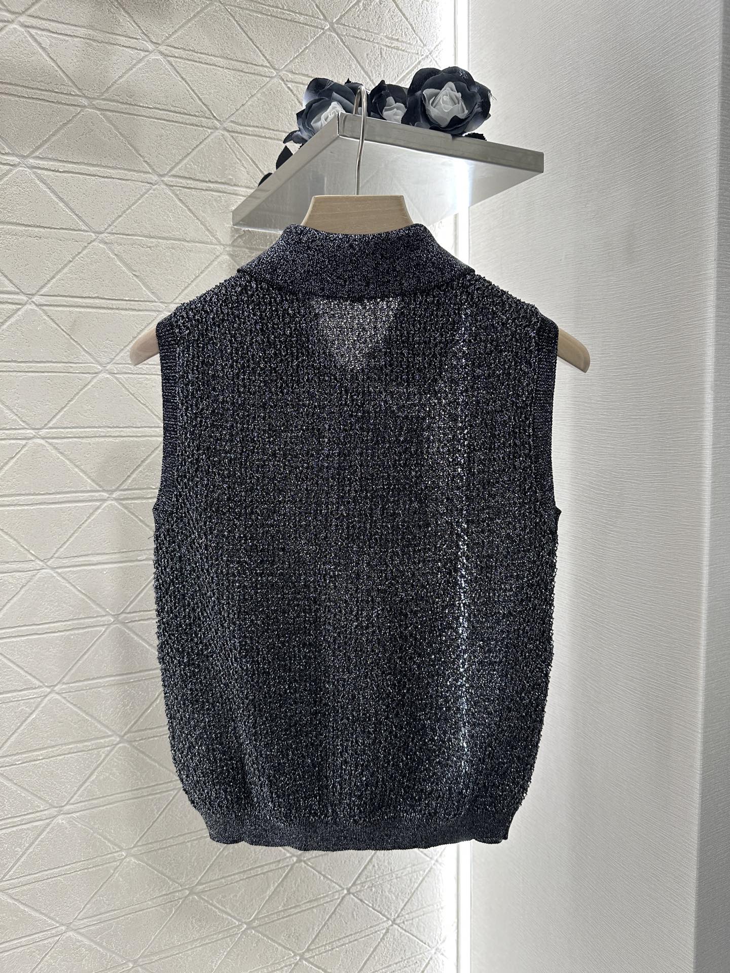 C*♥2025 new product Heavy sequin silver thread knitted vest