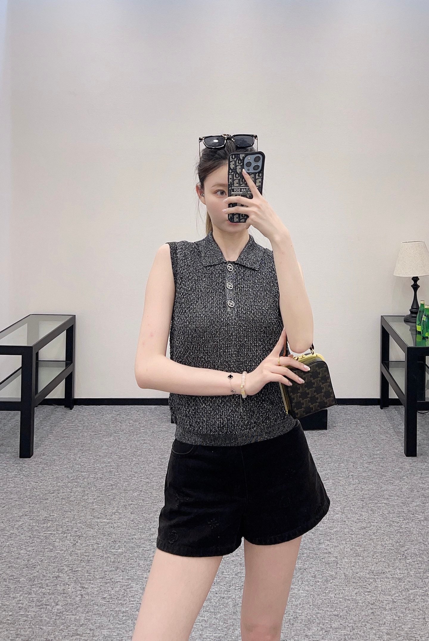 C*♥2025 new product Heavy sequin silver thread knitted vest