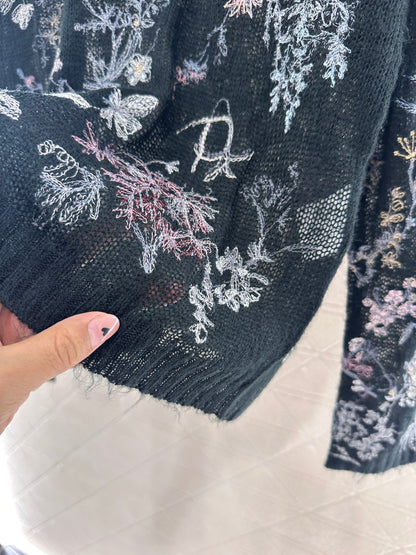 D*♥2025 new products Embroidered knitted top