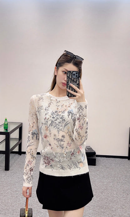 D*♥2025 new products Embroidered knitted top