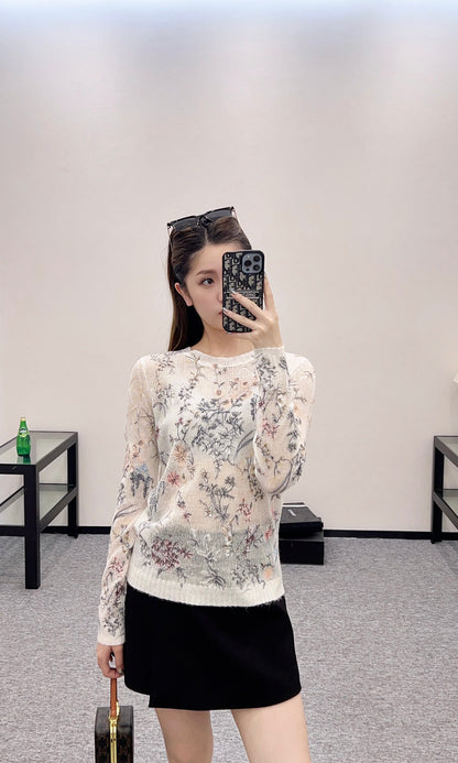 D*♥2025 new products Embroidered knitted top