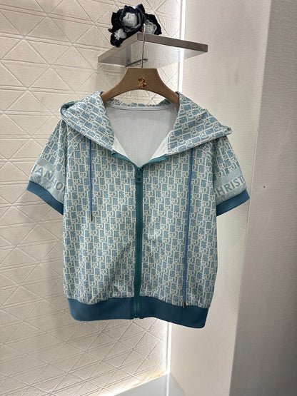 L*♥2025 new product Short shirt skirt pants set