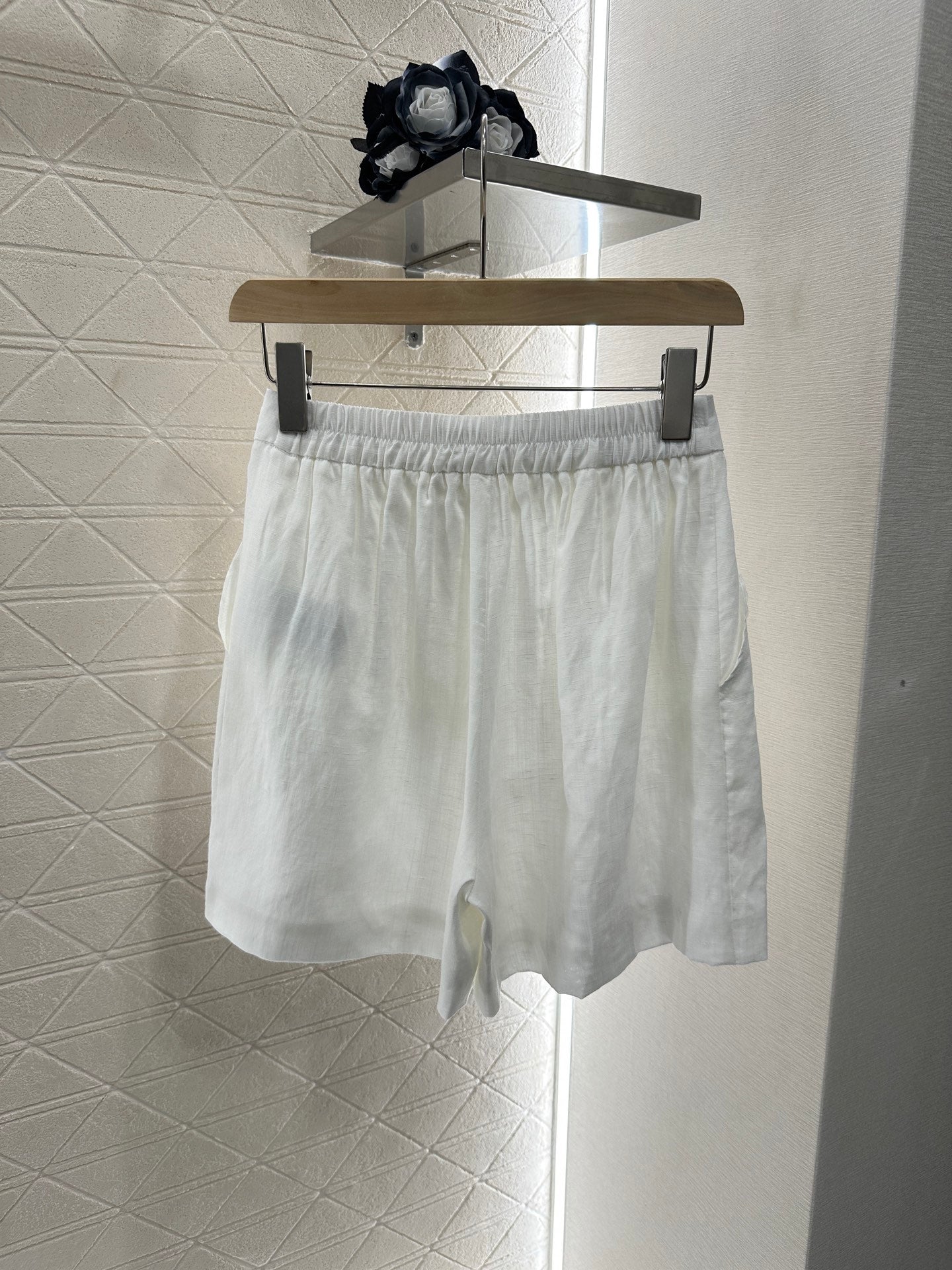 Mi*mi*♥2025 new product Sleeveless shirt and shorts set