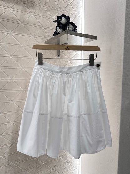 Louis*♥2025 new product Waist-length umbrella skirt