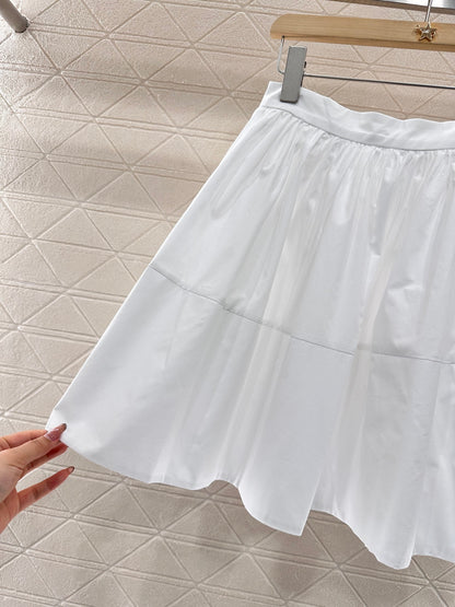 Louis*♥2025 new product Waist-length umbrella skirt