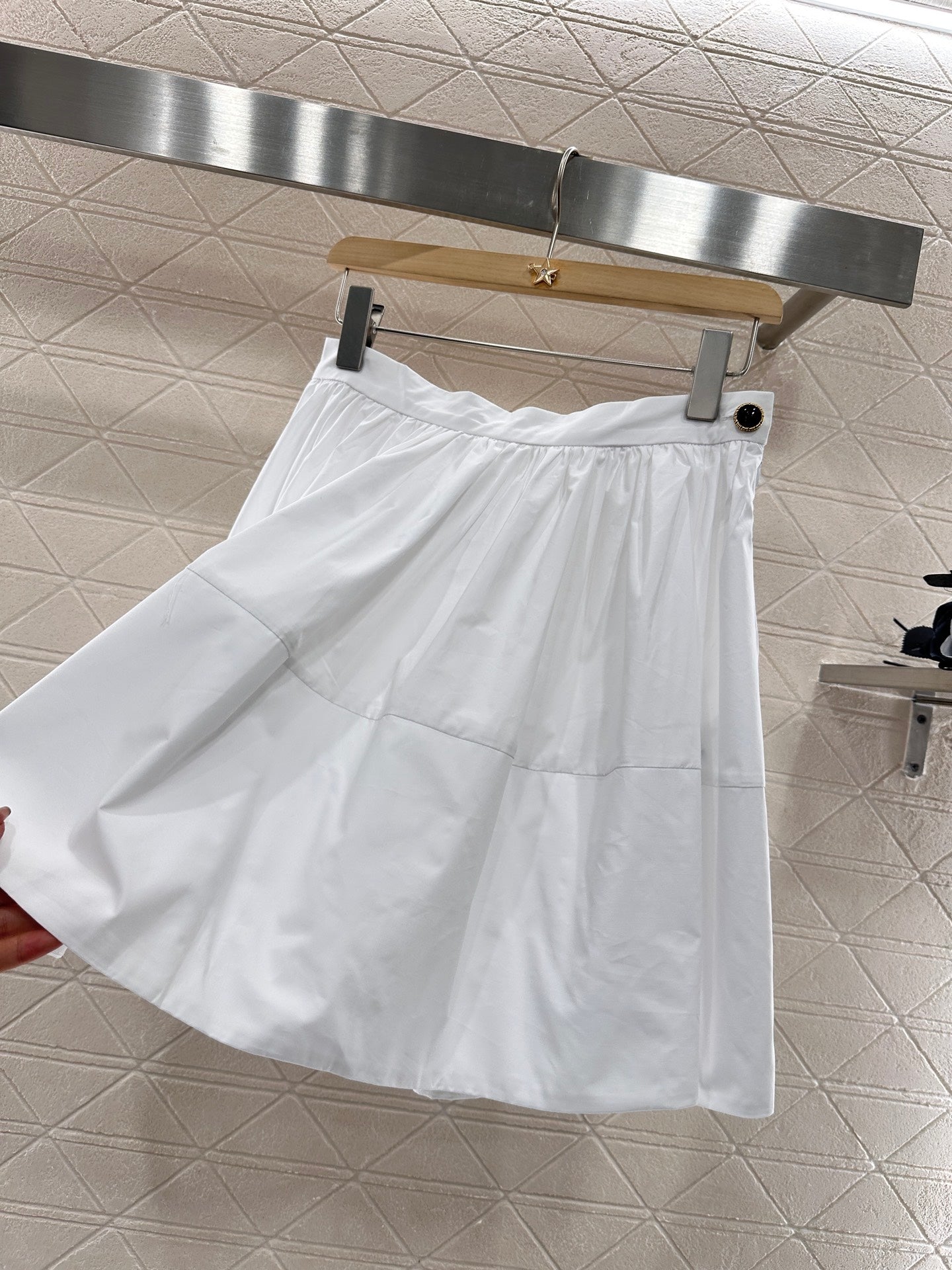 Louis*♥2025 new product Waist-length umbrella skirt