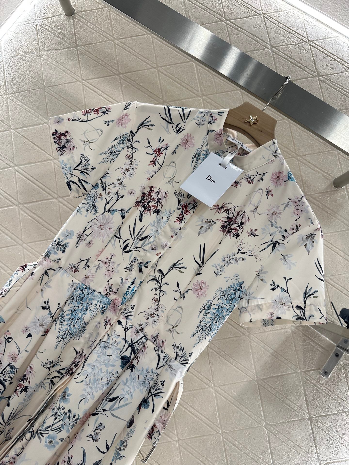 D*♥2025 new product Stand collar printed dress