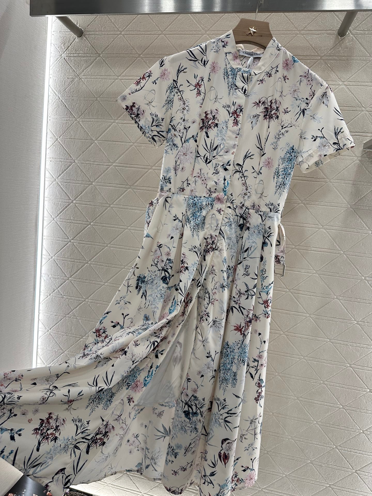D*♥2025 new product Stand collar printed dress