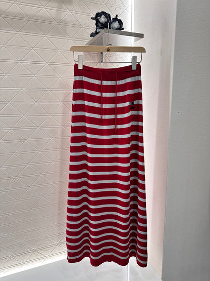 Mi*mi*♥2025 new product Knitted vest long skirt set