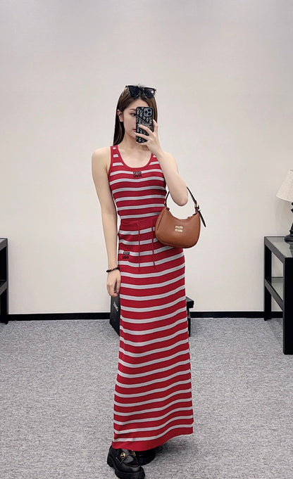 Mi*mi*♥2025 new product Knitted vest long skirt set